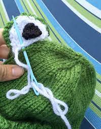 A hat is a fun knitting project that doesn't take a lot of yarn or time. Funny Frog Hat Knitting Pattern Little Red Window