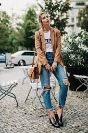 La veste blazer blanche est donc idéale pour l'automne. 1001 Visions Chic Et Sublimes Avec La Couleur Camel