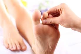 Jari kaki yang patah, diikatkan. Hammer Toe Gejala Penyebab Dan Mengobati Alodokter