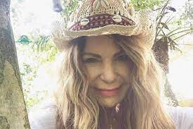 Stream elba ramalho, a playlist by marcelakuster from desktop or your mobile device. F5 Celebridades Elba Ramalho Recebe Diagnostico Positivo Para A Covid 19 16 09 2020