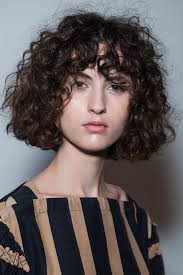 Wenn) will ferrell's rocking a more tamed curly hair at the red carpet of the premiere of his movie the house. (photo: Top Hair Tips On Styling Curly Hair By This A List Hair Stylist Hello
