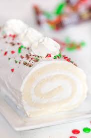 Snow White Roll Cake With White Chocolate Mousse Filling Recipe Roll Cake Cake Roll Christmas Food