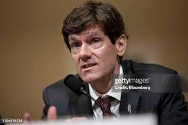 15 Photos & High Res Pictures