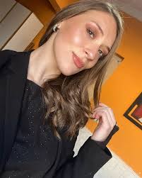 Vicky Baumann (@vicky.baumann) • Instagram photos and videos