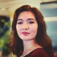 Jenny Han's Instagram, Twitter & Facebook