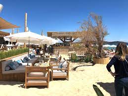 Einfache, schnelle und sichere buchungen mit sofortiger bestätigung. St Tropez Neue Strandclubs In Pampelonne Stylish Und Chic Lieblingsstil