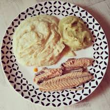 Angelique Happy Fitmum Nancy On Instagram Bon Appetit Mes Fitchoux Ce Midi C Est Duo De Puree De Pois Casse Et De Celeri Avec Des M Food Desserts Instagram