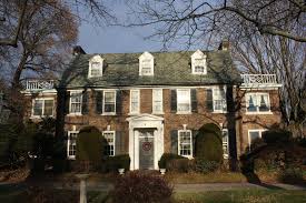 Prince Albert Purchased His Mother Grace Kelly S Childhood Home In 2020 Princess Grace Kelly Grace Kelly Beautiful Buildings