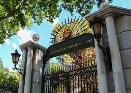 Galatasaray university is a turkish university established in i̇stanbul, turkey in 1992, following an agreement signed in the presence of pre. Galatasaray Universitesi
