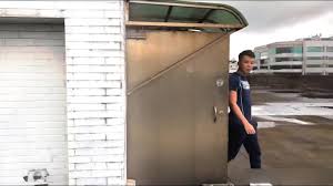 Follow Eason on OnlyFans- to experience sensual gay sex which excites