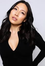 Annette Boolman's Instagram, Twitter & Facebook