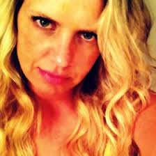 Hayley Wolfe (hayleywolfe)