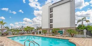 ALO Hotel by Ayres, Orange  Google hotels