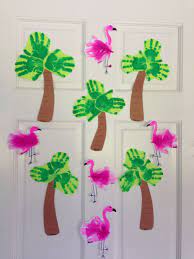 Don't throw away your toilet paper roll! Palm Trees Flamingos Hawaiian Crafts Palm Tree Crafts Toddler Crafts