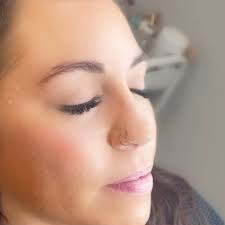 Hybrid lash extensions for this beauty 🤩