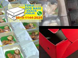 Disajikan dalam bentuk box atau kotak plastik yang sudah didinginkan, nggak heran jika dessert box menjadi sajian yang digemari sebab, jika kamu membelinya di toko kue maupun online shop harganya cukup lumayan mahal. Cetak Kotak Nasi Jogja O8i9 Ii44 2625 Wa Kotak Evolusi Kotak Kotak