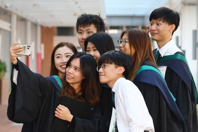 Lying flat', 'difficult to work with': Gen Zers on some wrong ideas about  young people | South China Morning Post