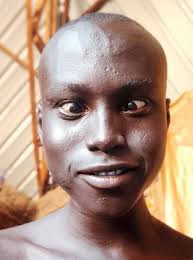 Why South Sudanese Slap✋ Bread 🍞 Before They Eat It 😂