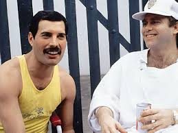 Maybe you would like to learn more about one of these? Elton John DezvÄƒluiri Despre Ultimele Zile Din ViaÈ›a Lui Freddie Mercury