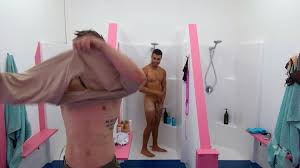 22 fotos de homens pelados no Big Brother Austrália - Guia Gay Brasilia