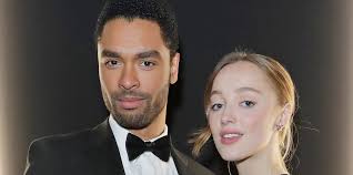 When one of the hosts jokes that regé and phoebe are actually conducting the interview together in the same room, regé says: Well Rege Jean Page Just Addressed Those Phoebe Dynevor Dating Rumors Hellogiggles