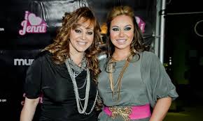 Chiquis rivera habla sobre su relación con esteban loaiza, esposo de su madre, y aclara si fue su amante. Familia Rivera Afirma Que Chiquis Rivera No Tuvo Romance Con Esteban Loaiza Video Mamaslatinas Com