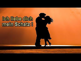 Ich Lieb Dich So Sehr Ich Liebe Dich Mein Schatz Liebesgrusse Fur Schatzi Per Whatsapp Versenden Youtube In 2020 Grusse Liebe Grusse Versenden
