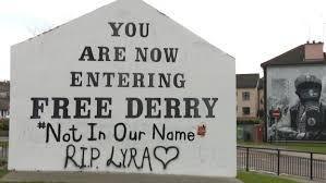 Barricades were erected and the police, for the most part, repelled. Free Derry Corner Bears Tribute To Murdered Lyra Mckee Utv Itv News