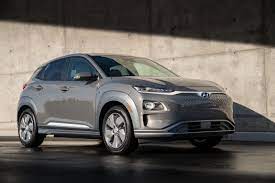 Price also excludes registration, insurance, ppsa, license fees and dealer admin. 2020 Hyundai Kona Electric Remains A Solid Alternative To Tesla S Model 3