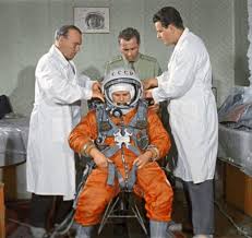 Имеет звание героя советского союза. Valentina Vladimirovna Tereshkova Biografiya Deyatelnost Polet Istoriya Rossii