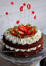 Pour L Anniversaire De Mon Beau Pere Qui A Fete Ses 60ans J Ai Choisi De Lui Faire Un Layer Cake Un Cake Chocolat Gateaux Et Desserts Gateau Fraise Chocolat