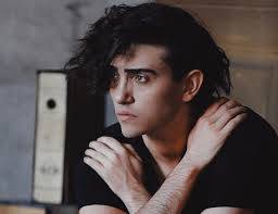 Il ritorno di michele bravi con chiara galiazzo. Michele Bravi Mi Ha Salvato Un Ragazzo Ero Innamorato Ma Ora Se N E Andato E Non Tornera Piu Gay It