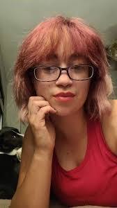 Kara Decker's Instagram, Twitter & Facebook