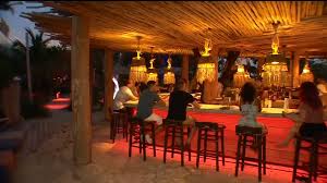 The catalina hotel & beach club features a free evening happy hour each night, and maxine's bistro offers casual dining all day and night. 1 Hotel South Beach Opens 1 Beach Club A Bohemian Inspired Seaside Venue Wsvn 7news Miami News Weather Sports Fort Lauderdale