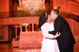 What It S Really Like Being On A Wedding Tv Show Bridalguide