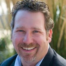 Kevin Kowalczyk's Instagram, Twitter & Facebook