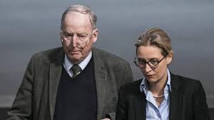 Seit fast drei jahren gilt unsere ganze schaffenskraft deutschland und seinen bürgern. Afd Vorsitzende Weidel Wappnet Sich Gegen Verfassungsschutz Beobachtung