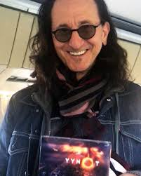 Happy Birthday Geddy! Our photo was taken in November of 1989 in NYC!