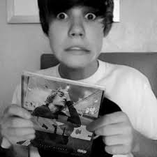 Decoding LYHFML: A Look into the Aaron Warner & Juliette Ferrars  Relationship