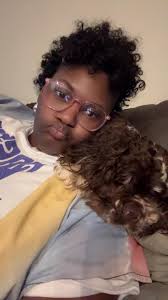 Hola! This is Xolo. I'm just chillin