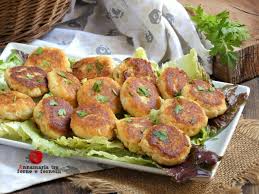 Polpette Di Cavolfiore Annamaria Tra Forno E Fornelli Ricetta Polpette Cibo Etnico Gustoso