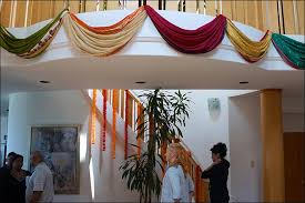 50+ ideas for converting the interior door into an unbelievable decorative element. Wedding House Decoration Done Right 15 Ideas From Quaint To Cutesy