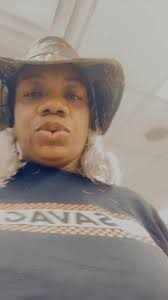 My brother gone feed ya😁 Everett Thomas