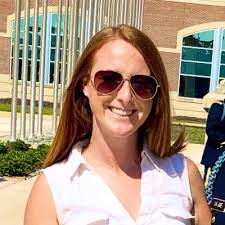 Amanda La Joie (@AhoyLaJoie)