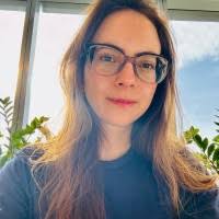 90+ "Fernanda Rizzo 👩🏻‍💻" profiles