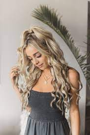 2 Fun And Flirty Hairstyles With Clip In Extensions With Luxy Hair Delaney Childs Country Hairstyles Long Hair Extensions Hairstyles For Seniors