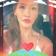 Danielle Robertson (@drobertson1205) • Facebook‎