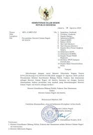The minister is supported by deputy minister of home affairs which are ismail mohamed said and jonathan yasin. Mahfud Md Jabat Mendagri Sementara Tito Karnavian Ke Mana