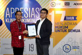 Margono Surya Partners Membumikan Masyarakat Melek Hukum 4 Mitra Raih Apresiasi Klinik Hukumonline 2017 Margono Surya Partners