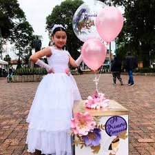 En sorpresas colombia trabajamos día a día para ofrecerles a nuestros clientes una gran variedad de opciones en regalos y sorpresas de diferentes tamaños, estilos, precios, productos y sabores. Caja Sorpresa De Cumpleanos Mpi Eventos